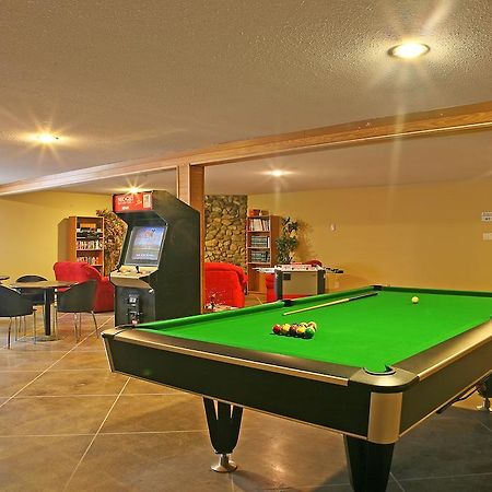 Lac Le Jeune Wilderness Resort Kamloops Esterno foto