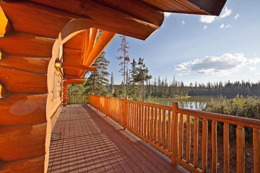 Lac Le Jeune Wilderness Resort Kamloops Esterno foto