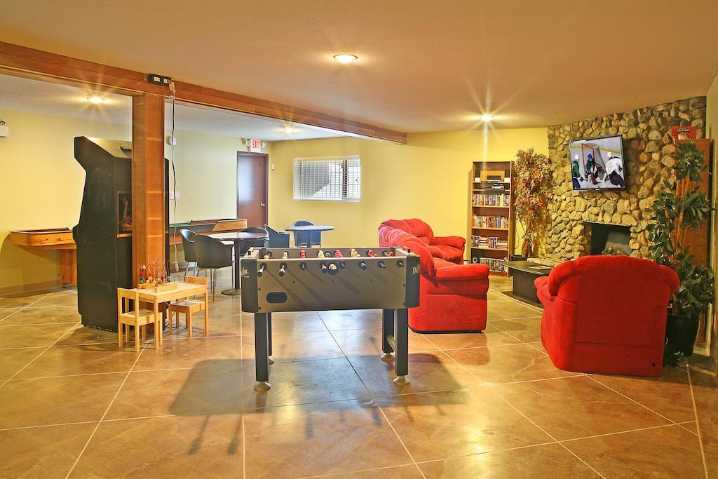 Lac Le Jeune Wilderness Resort Kamloops Esterno foto